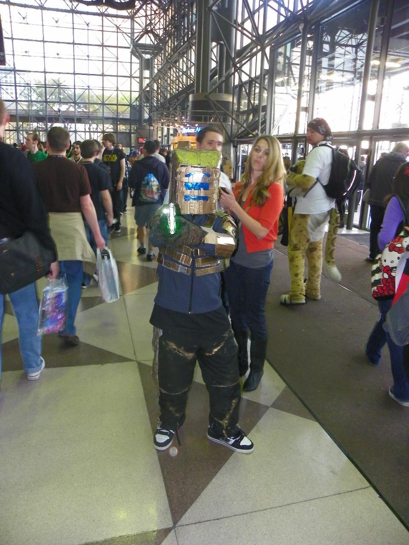 Illustration for article titled New York Comic-Con 2011 Day Four Cosplay with Dead Space Kid and Super Friends